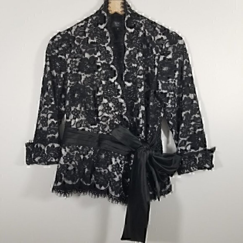 Tadashi Collectin Scallop Lace Trim Blazer Size 8 - Picture 1 of 7